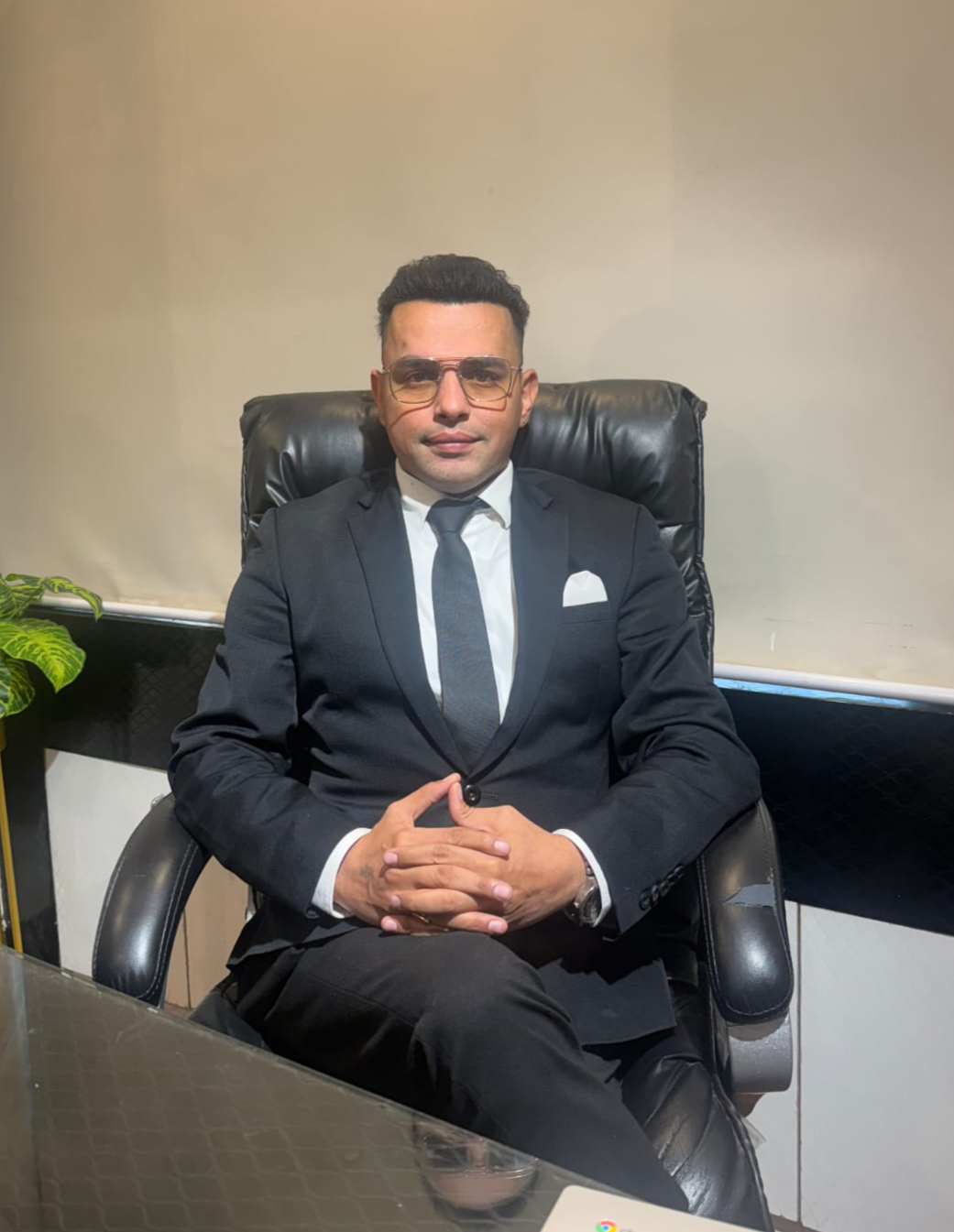 Best Immigration Consultants - Shreshth Taneja